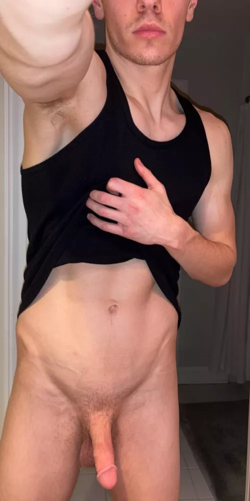 Any milf wanna make me hard?