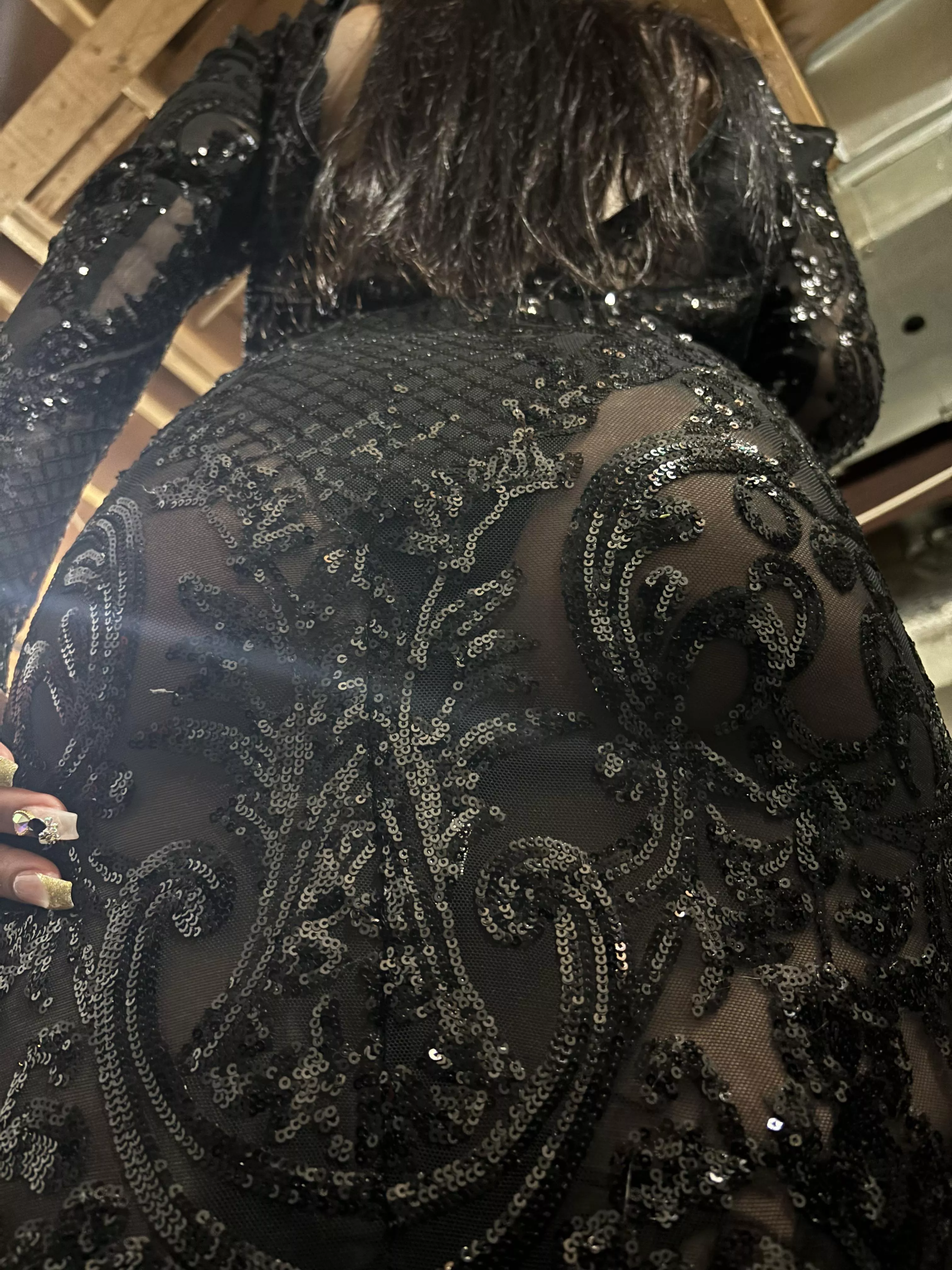 Ass out hair down dressed it's a special day for me