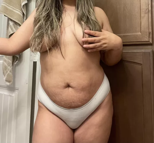 Before I hit the shower .. pretty lonely in there 😅