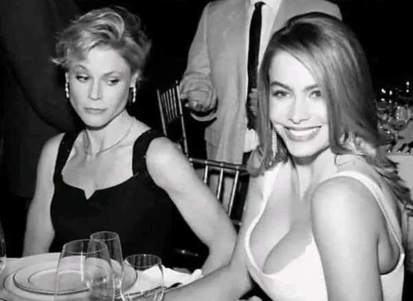 Breast envy at its finest with Sofia Vergara
