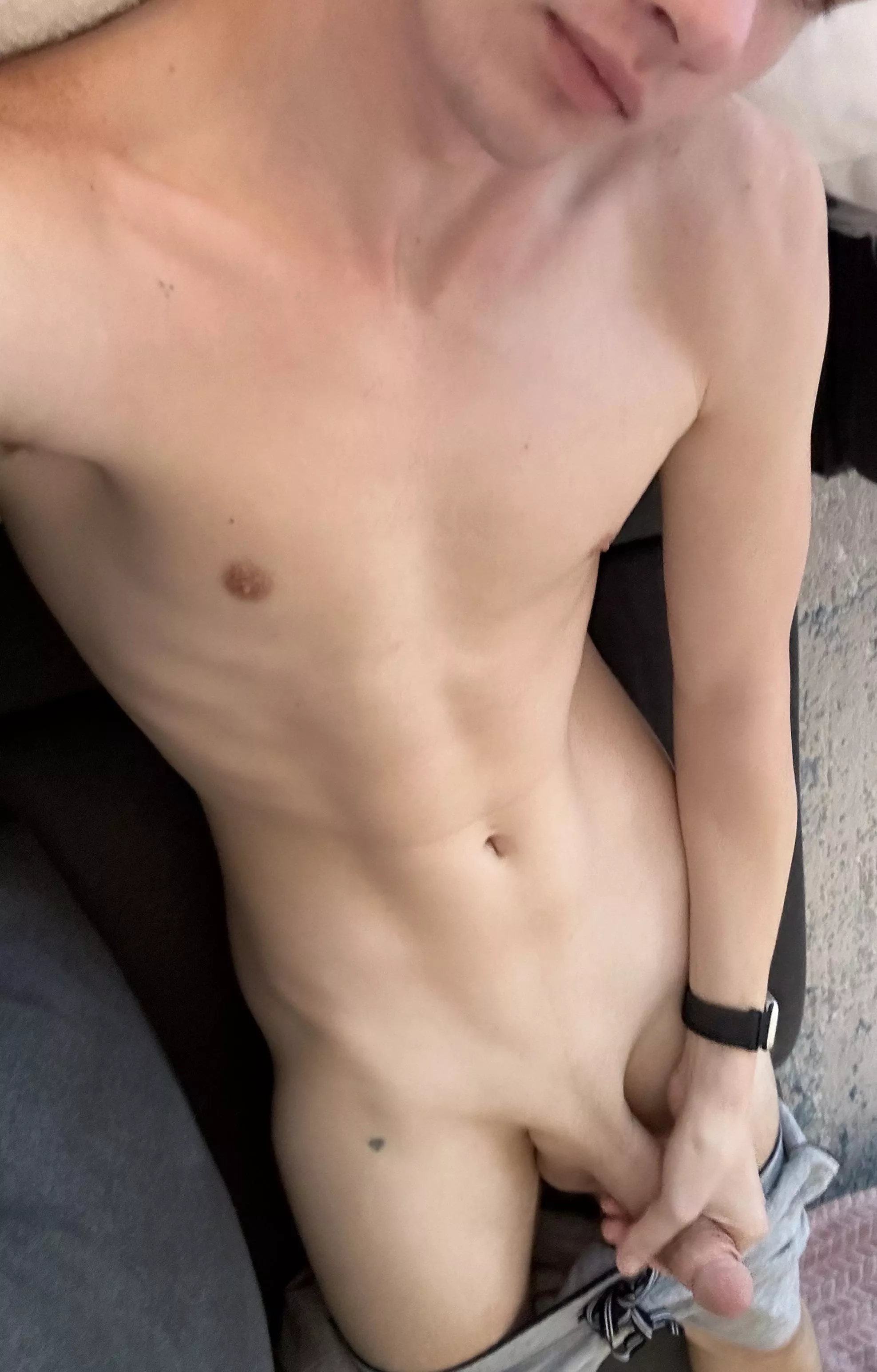 Can I accidentally send you nudes every morning?