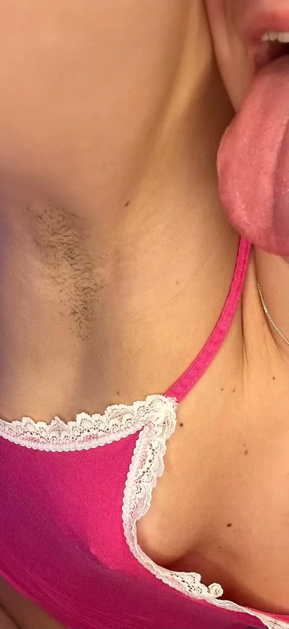 Can you please lick my 18yo armpits today?