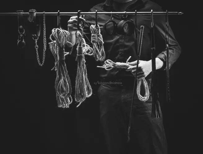 choose 3 items wich im gonna use on my mistress next time