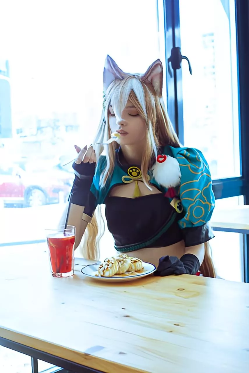 Cosplay miss Hina by Kinared