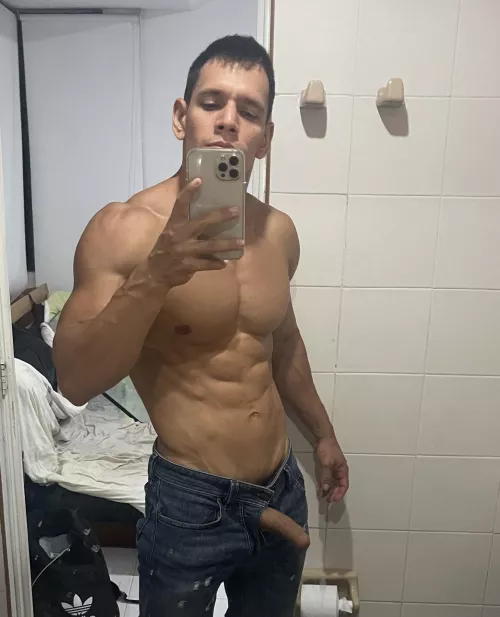 Do you like my sausage ?😈