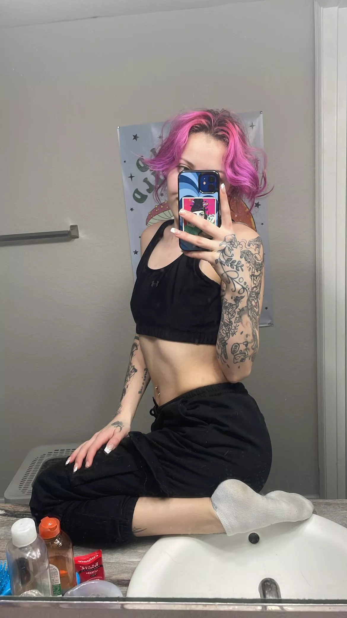 Do you like them on me? [f]