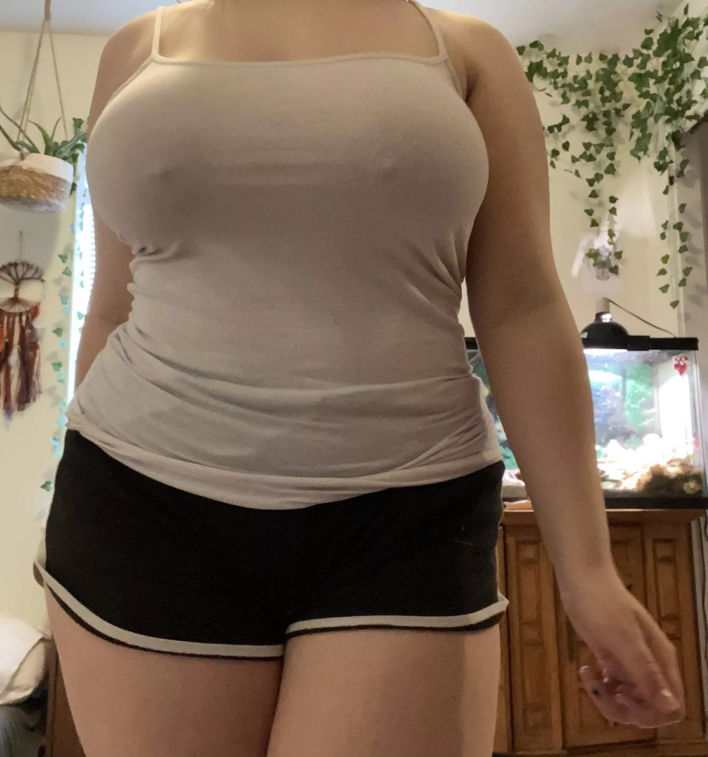 Do you think this is appropriate to wear to Walmart? 😝