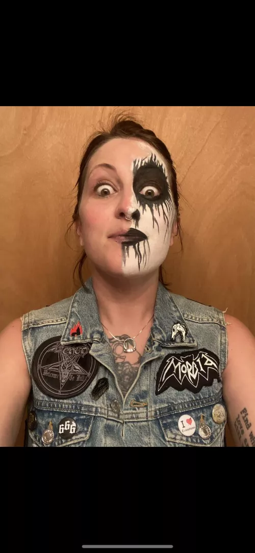 Does the corpse paint stay on when we fuck or nah?