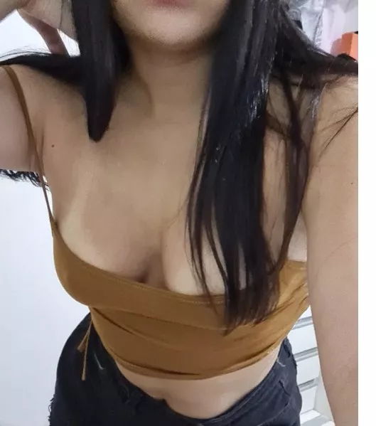 Don't be distracted by my tits