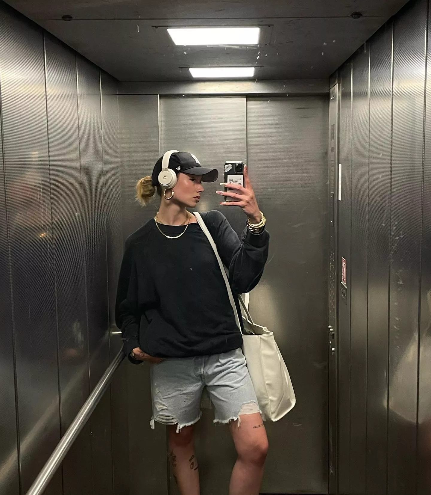 Elevator Boi