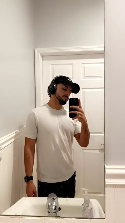 Finally got back to the gym today. Works been kickin’ my butt!