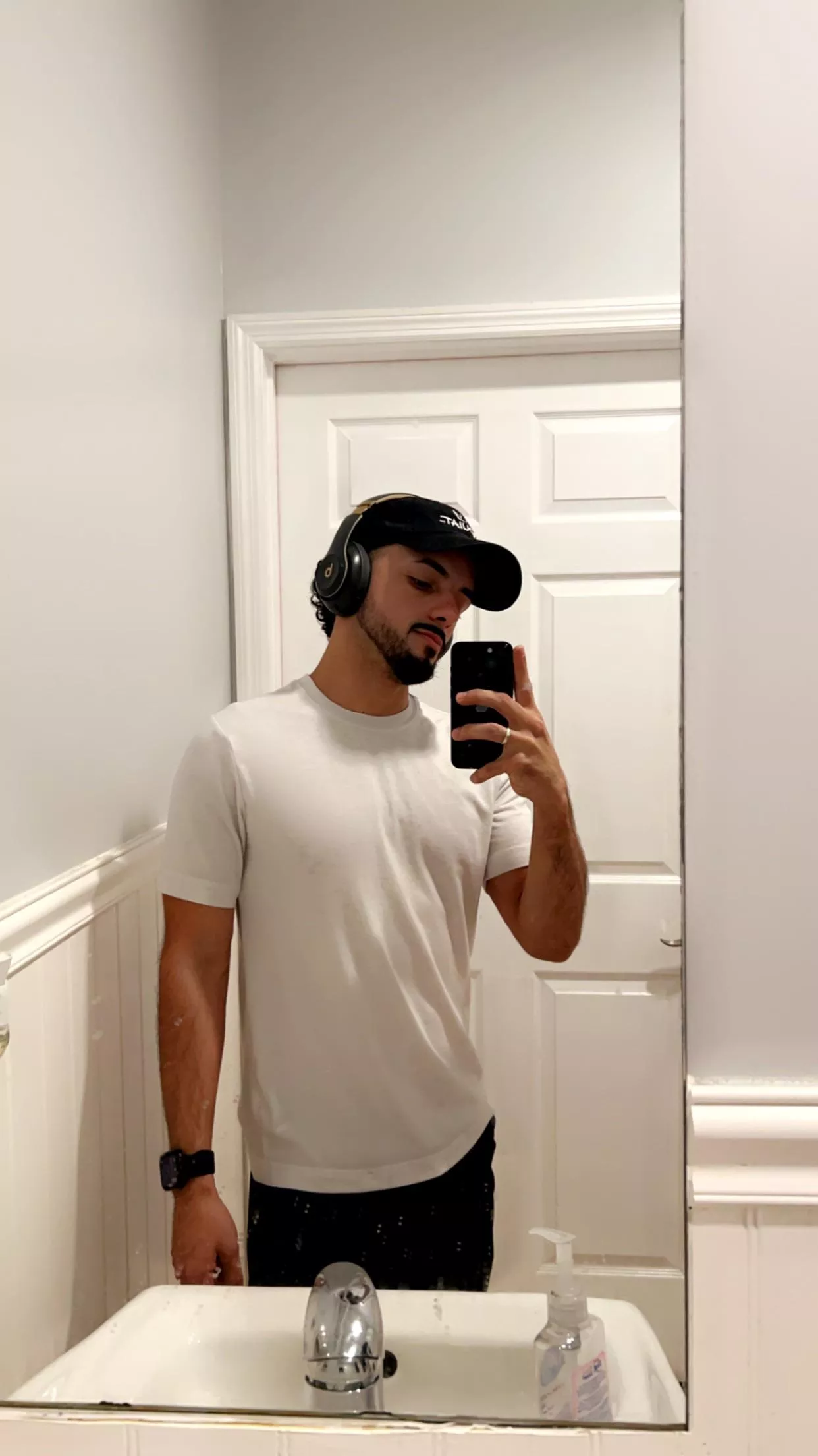 Finally got back to the gym today. Works been kickin’ my butt!