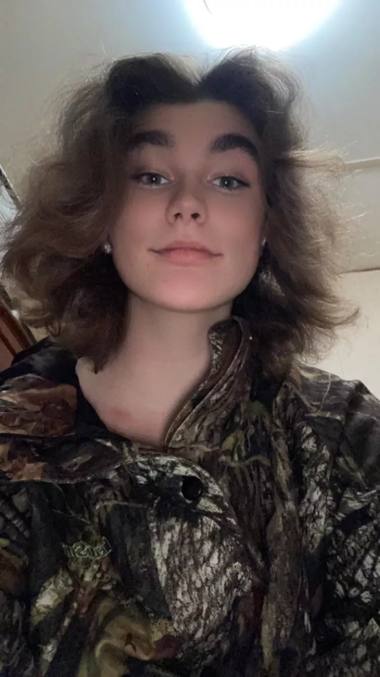 Finally got my hair shiny and clean I love baths