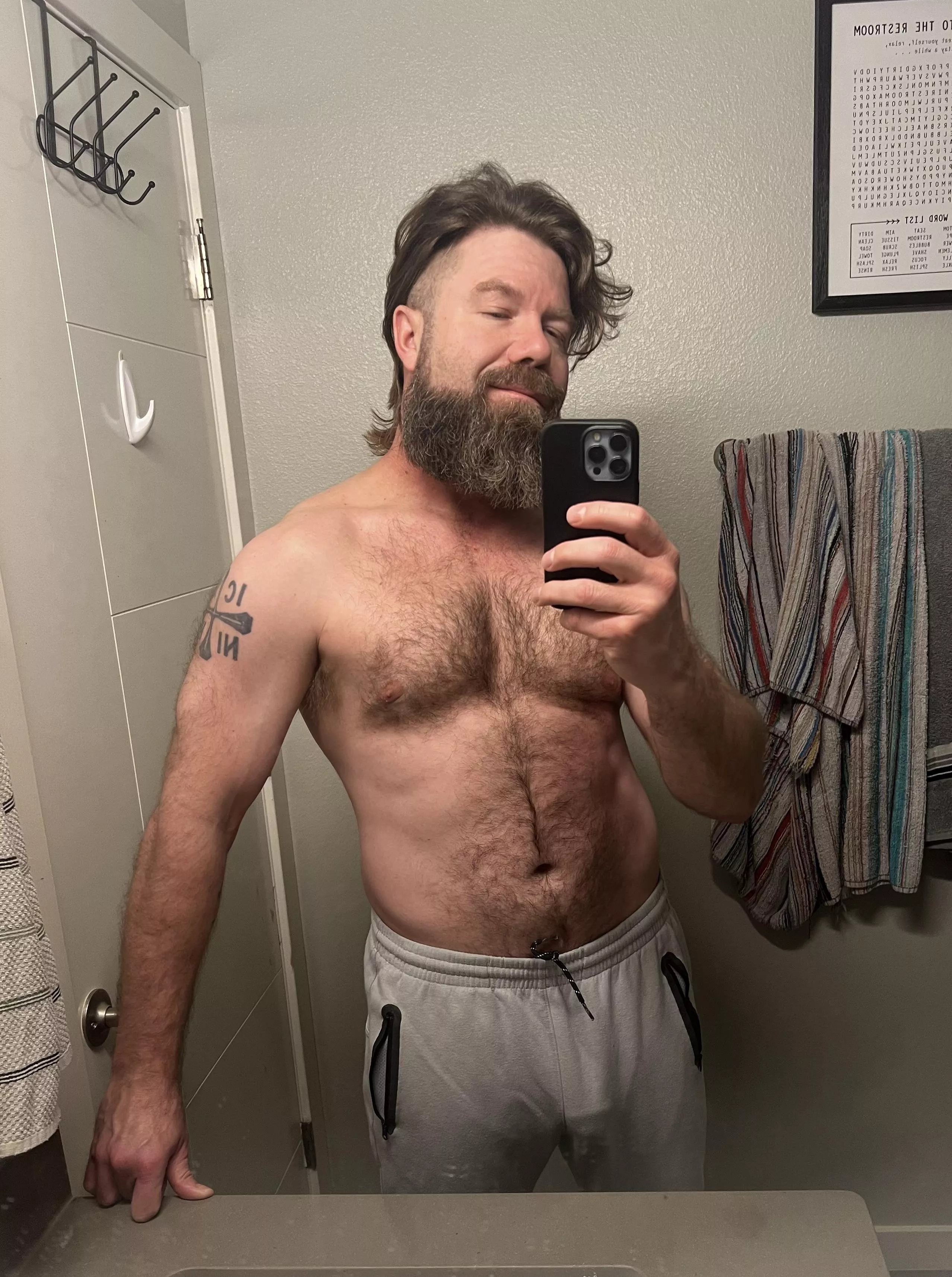 Good morning! Think I’ll stay in sweats today