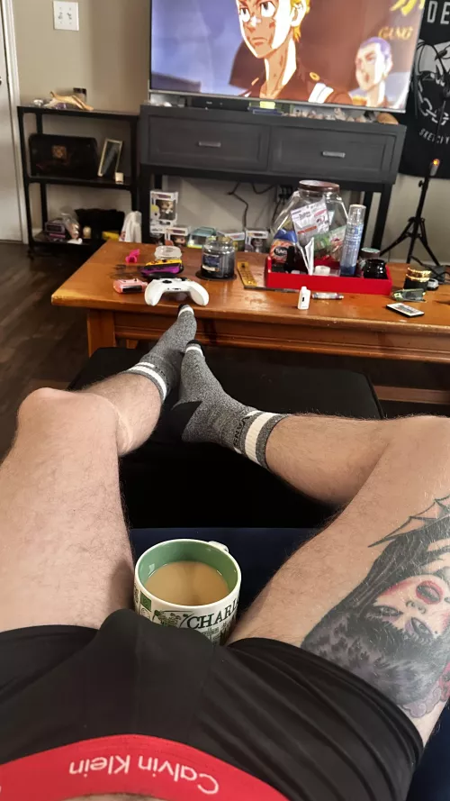 Good way to start the mornin, coffee and anime