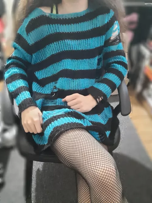 Gotta love fishnets