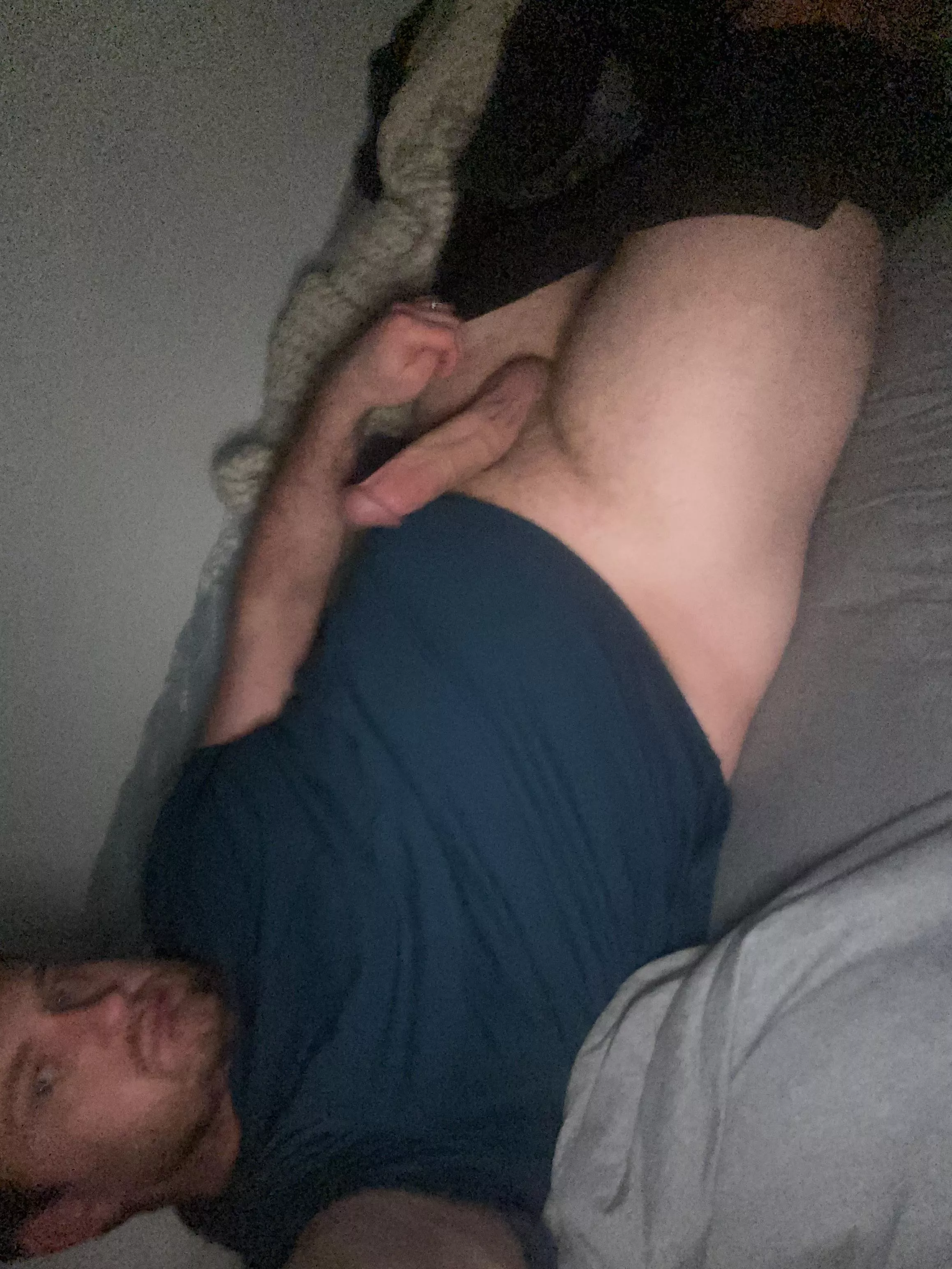 I am 6’4 cum sit on it when the wife won’t (32)(m)