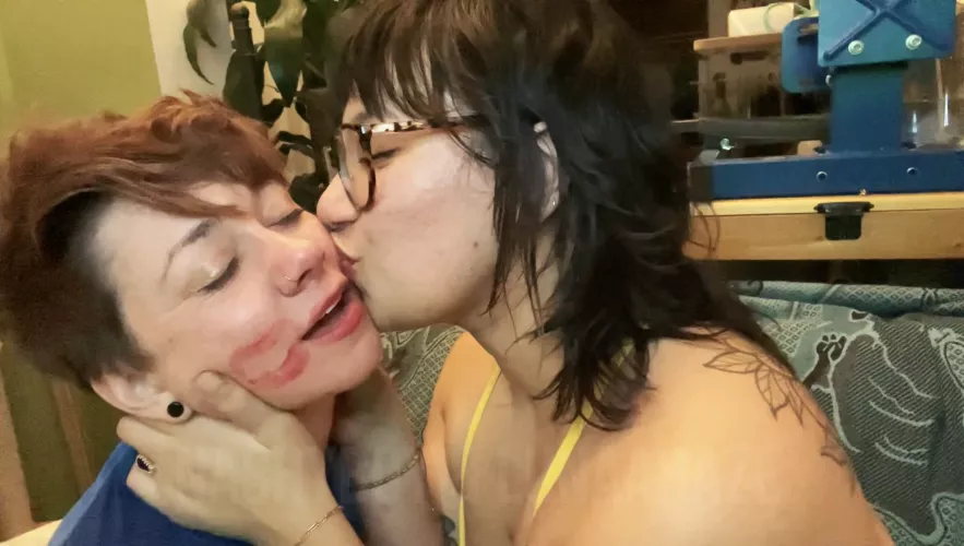 I just love covering her in kisses 🥰