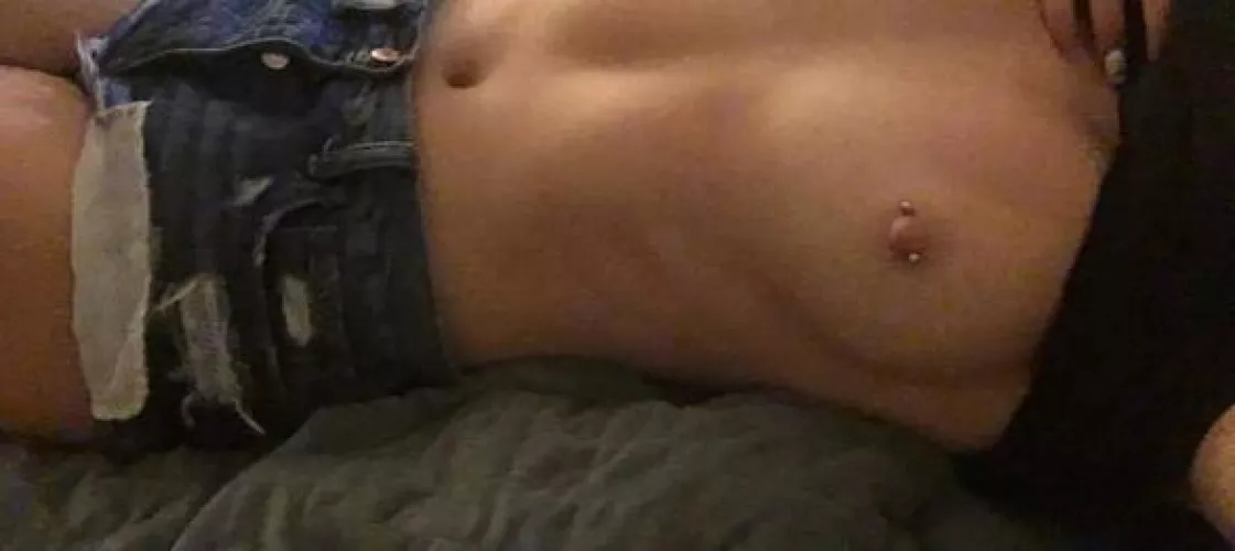 I love it when people look at me and touch their dick