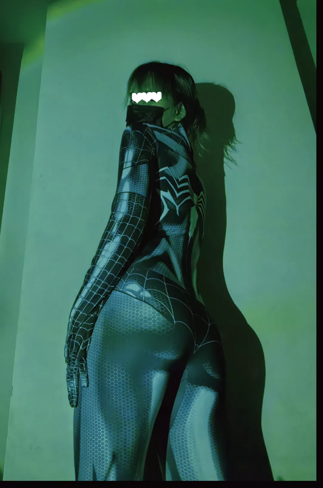 I wonder if you are into fresh 18f, 4'5ft height like me 🤓