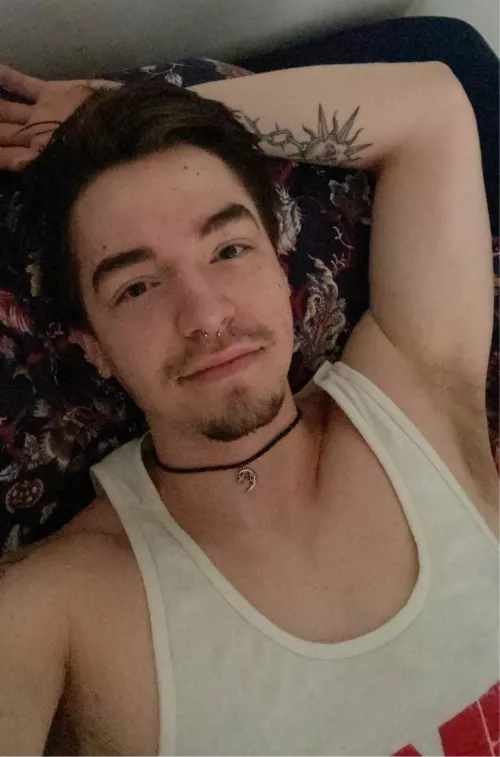 Idc if it’s January in Wisconsin I’m wearing tanks and you can’t stop me.