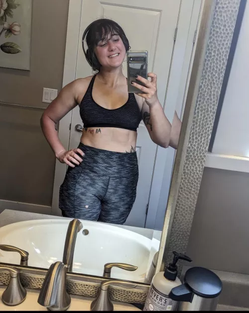 I’m a 31 year old mom that had a cesarean. I’m kind of proud of myself for snapping back and staying active. I feel super young and healthy!