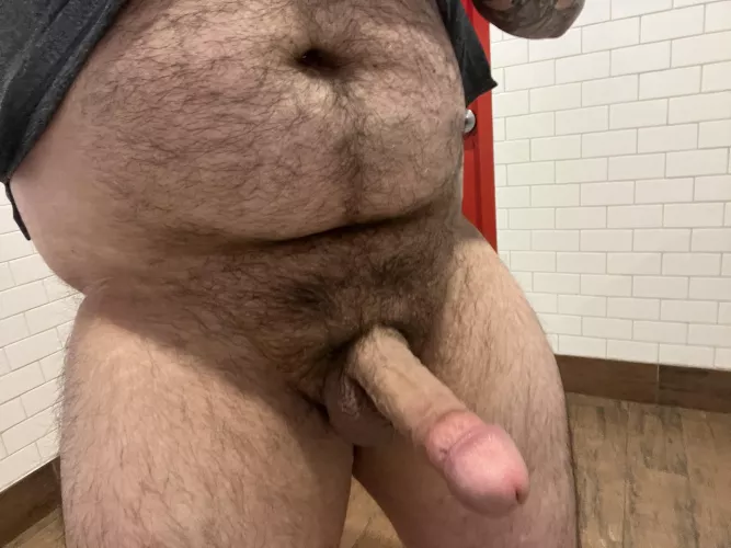 Just your average chubby pizza delivery guy