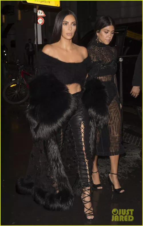 Kim With Kourtney