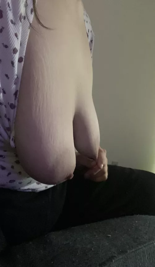 long, saggy tits are more fun to play with