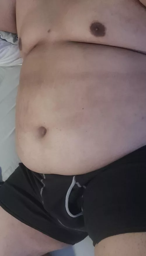 Love taking my clothes off after work, anybody can message me ;)