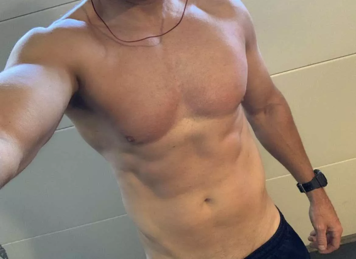 (m) in my better days 🤷‍♂️