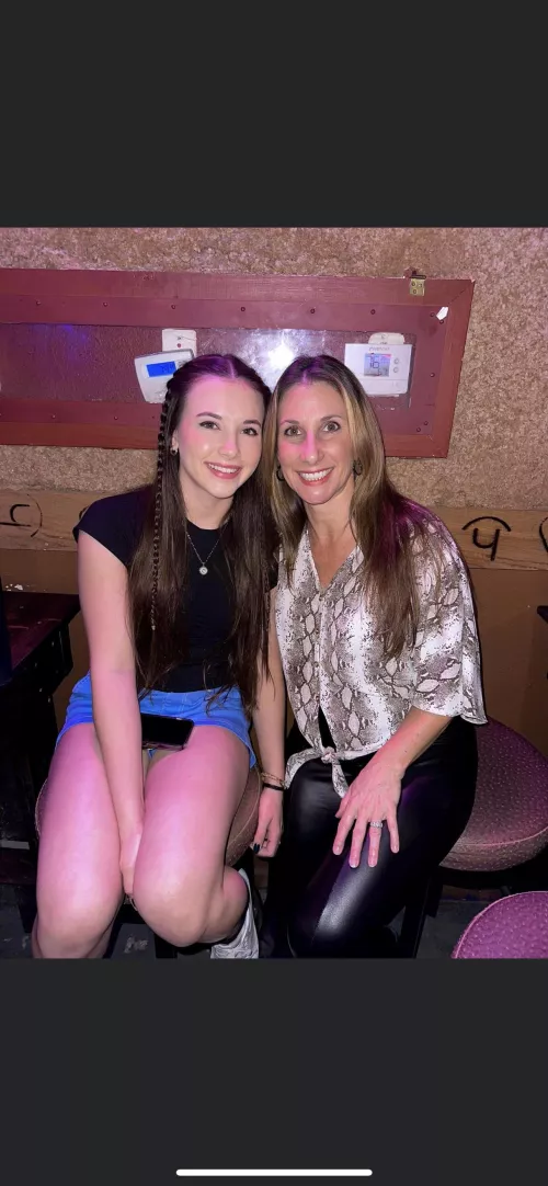 Mom or Daughter? [2]