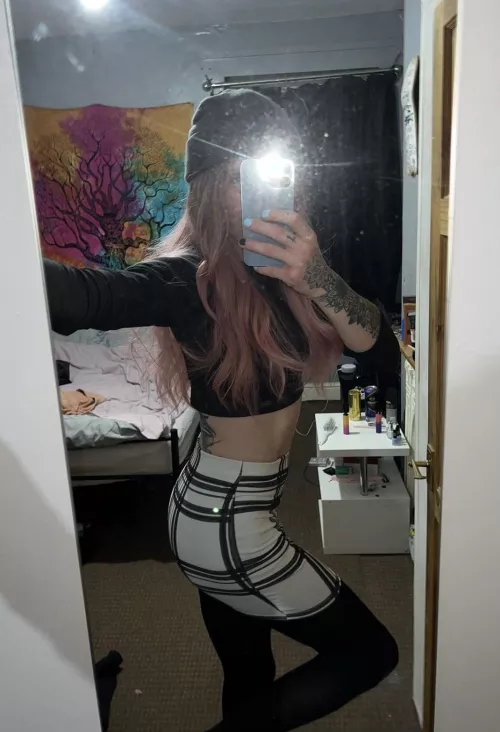 My fave pose 🤍🩷