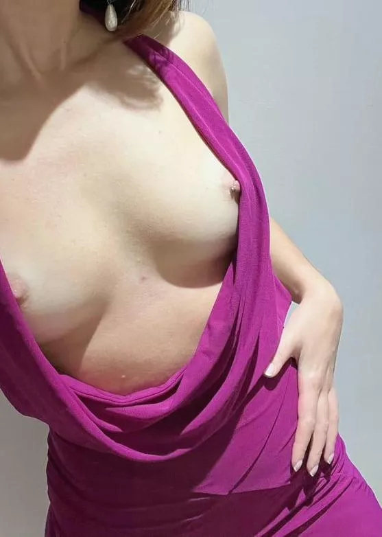 My nipples are hard, I need your rough touch