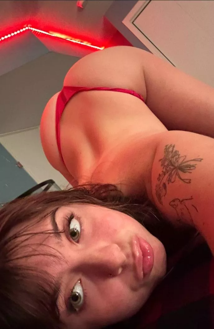 Nothing beats that ass that is already in position