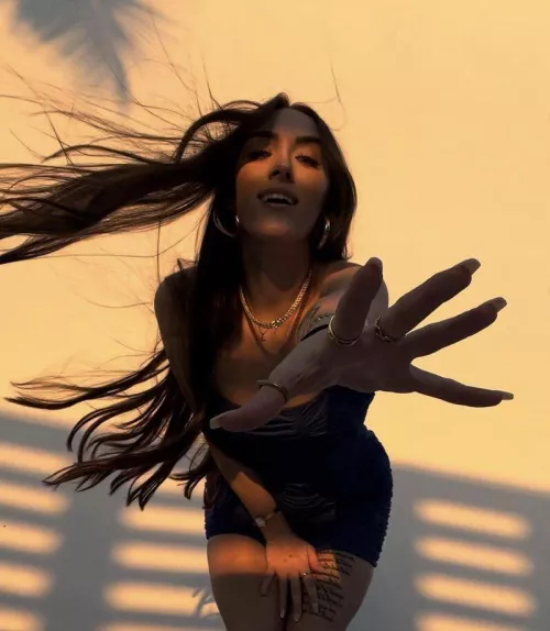 Tight and moist is a pleasant combination to fuck