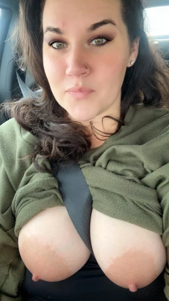 Tits out Monday at the Starbucks drive thru