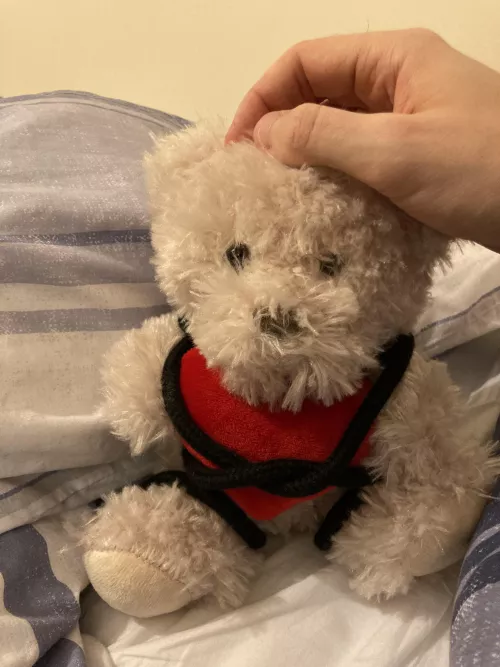 Valentines Blues came early this year (for this Msub)💘🥺, but luckily I had a this lil one 🥰🙈. Don’t worry, got the aftercare they needed 🧸❤️🤭. The lesson is even when single you can explore, try and learn new things by yourself (s