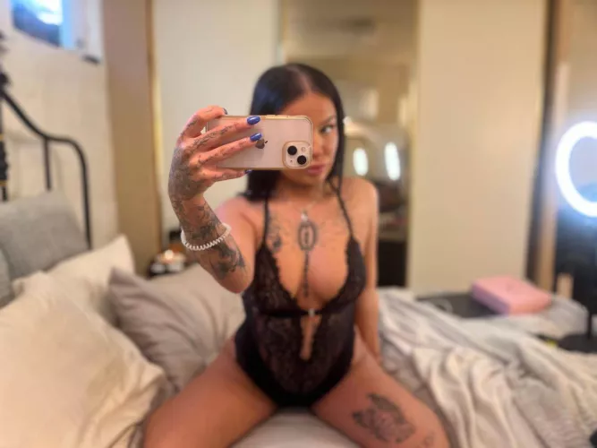 Vem vill se mig naken?