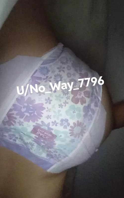 Waking up in diapers is the best