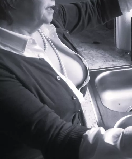 What is my nosy neighbor up to now?