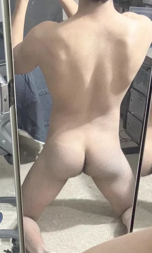 Who wants to see this ass bent over and spread?