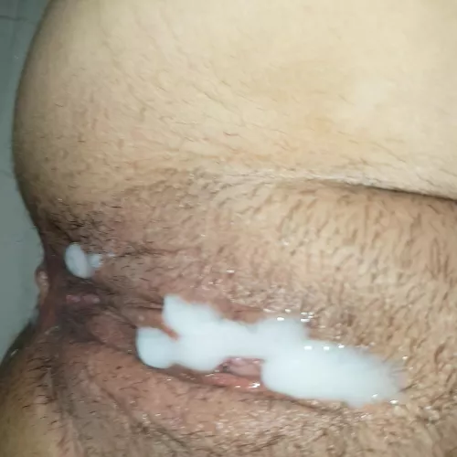 Wife's pussy covered