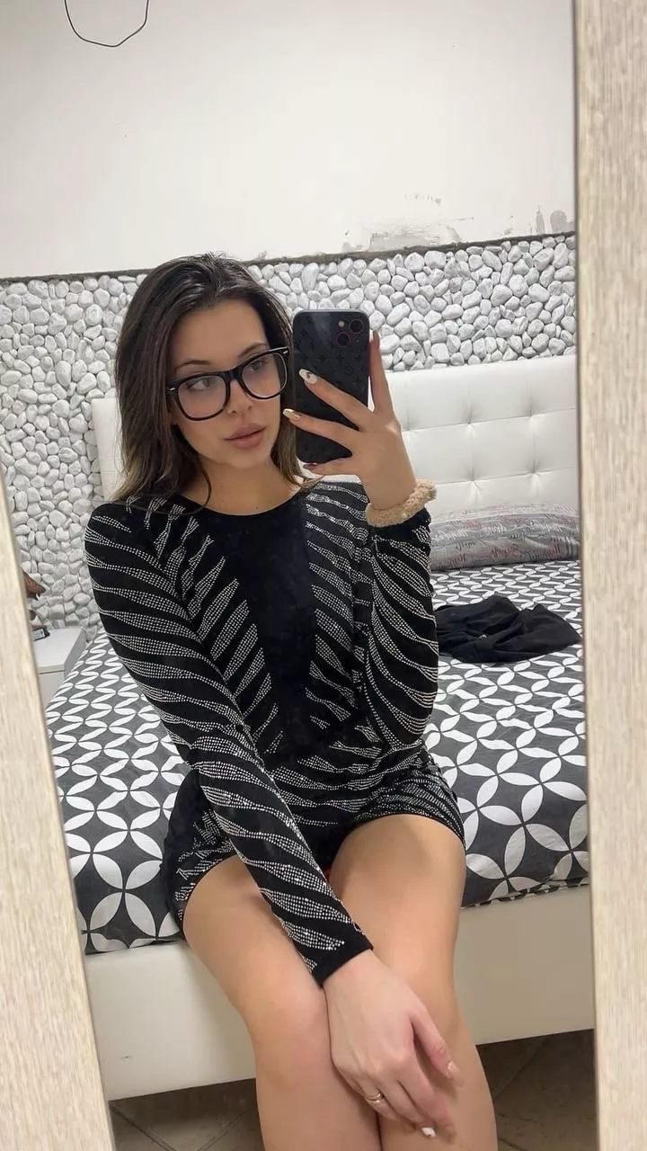 Will you still fuck me raw knowing my boyfriend are in the bathroom?