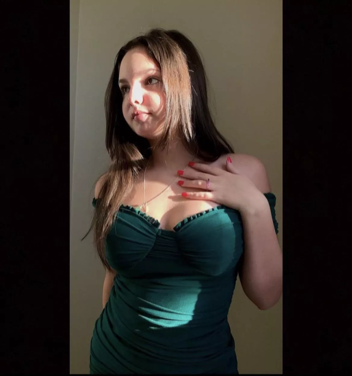 19 Latina is not fooling anyone