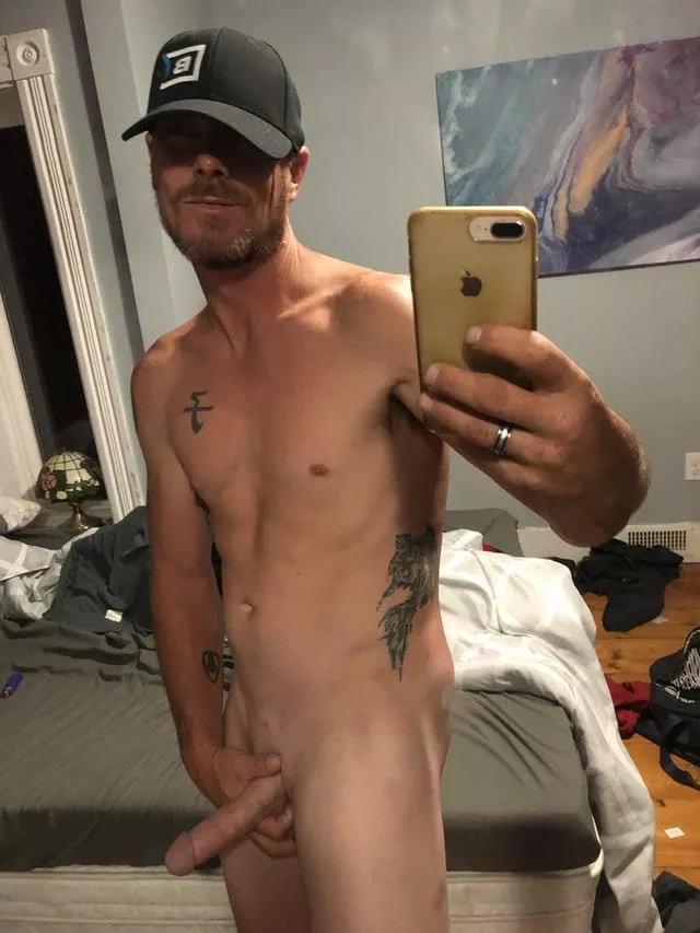 [43] you walk in your boyfriends dad like this , what are you going to do ?