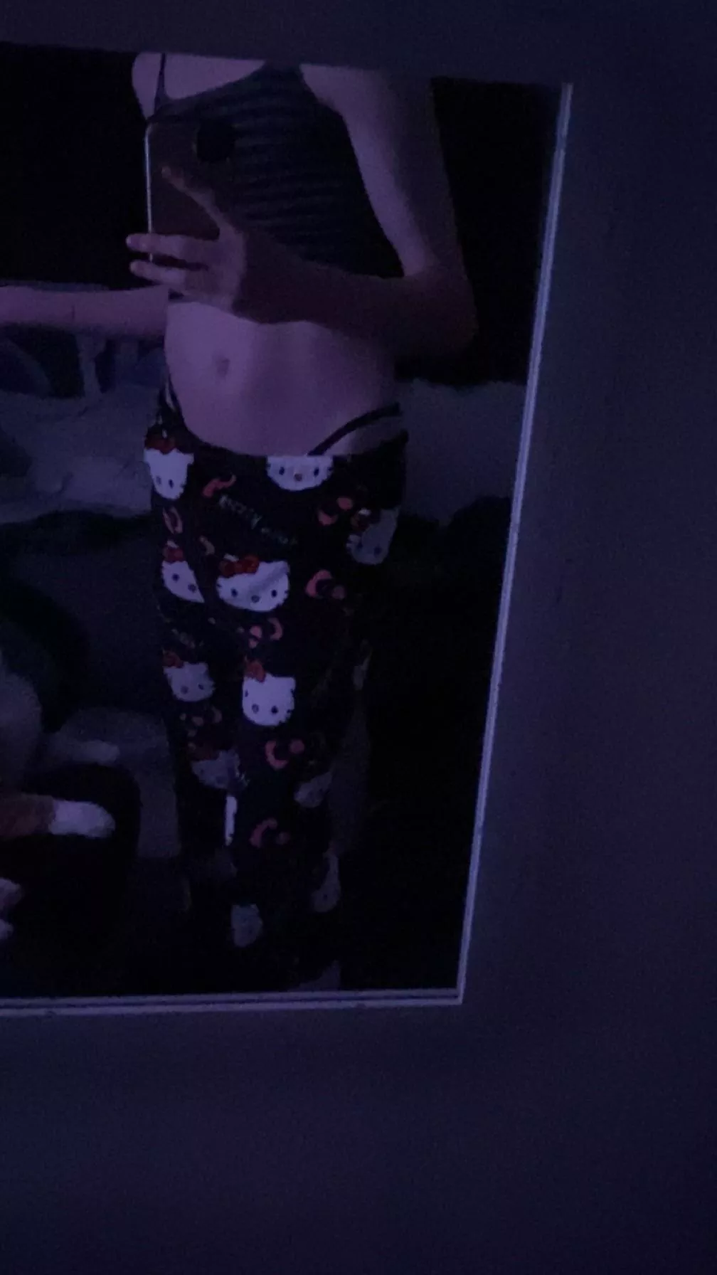 any cute guys like a sissy like me?