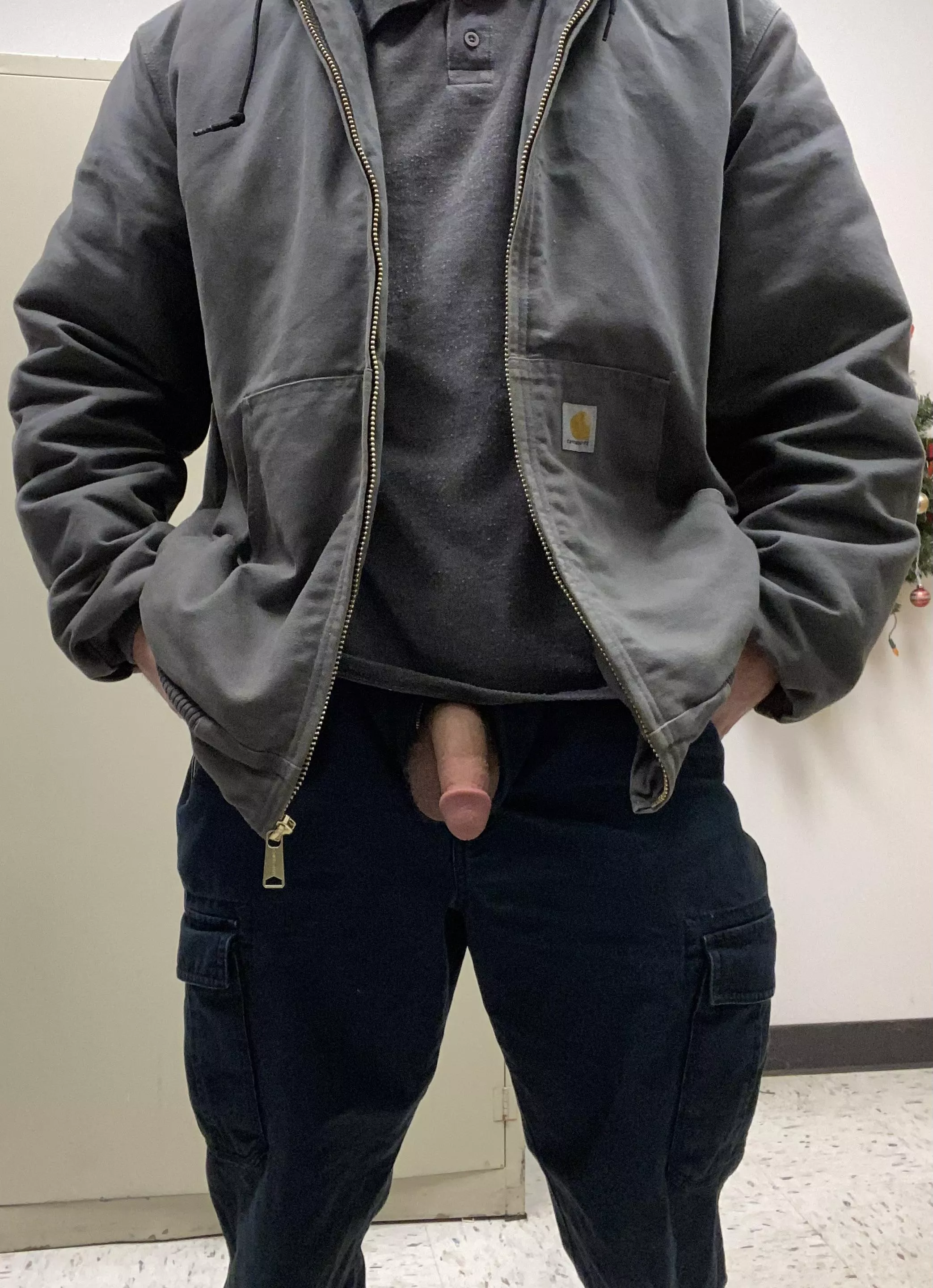 Anyone like blue collar cock?