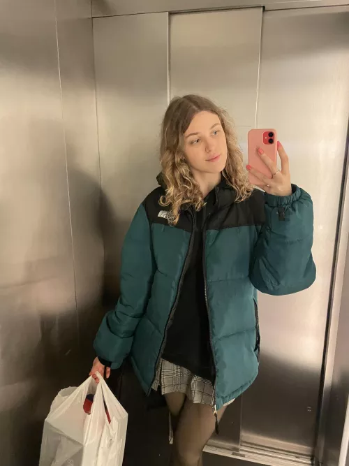 Back from shopping [IUTR]