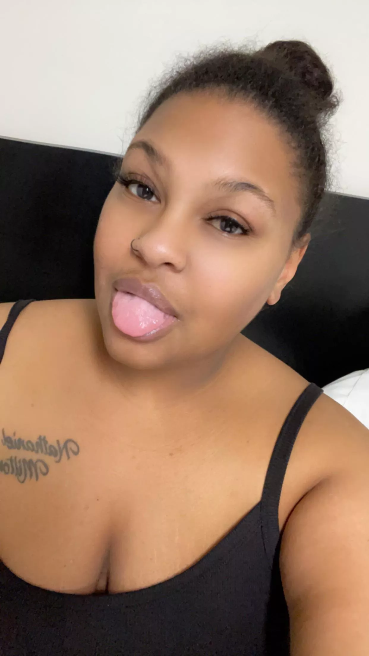 Bored someone bring me some French Toast!! 😋